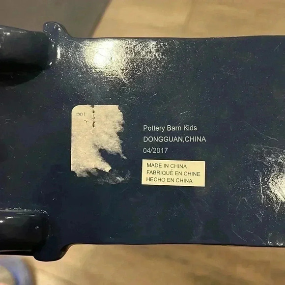 ❤️Host Picks❤️Pottery Barn Kids Blue School  Bus Pencil Box - Picture 7 of 7